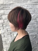 アールトゥーヘアー(art To Hair) ポイントカラー ピンク