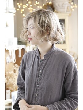 キミ(kimi) 【ｋｉｍｉ自由が丘】ヘルシーレイヤーイルミナカラーハイトーン