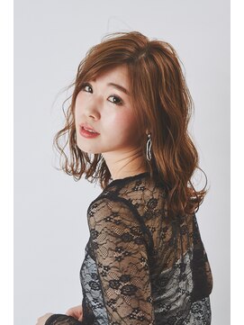 ヘアサロン アティリー(Hair Salon Attirer) エアリーショート グレージュ【Attirer 飯田裕之】