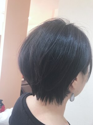 ショートヘアにしてイメージを変えたいけど、自分に似合うか不安…そんな方も大丈夫☆是非お任せください!!