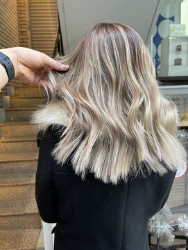 ラフ(LAFF) #黒髪#ボブルフ#ネビージュ#小顔#ワンレン