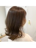 透明感ベージュ×ナチュラルハイライト
