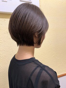 ユニック ウメダ(unique UMEDA) ショートカット  ＋20代30代ショートボブ+梅田茶屋町ショート