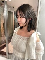 サイン 表参道(SIGN)&nbsp;韓国ヘアーハッシュカットレイヤーカットグレージュブリーチ無し