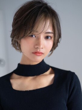 サードバイローラン(THiRD by ROULAND) オリーブベージュ×アンブレラカラー×こなれショート