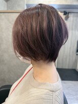 ショートボブ