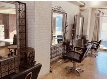 ミンクヘアーデザイン(mink hair design)の雰囲気（落ち着く雰囲気です。【桶川/桶川駅/TOKIO/ブリーチ】）