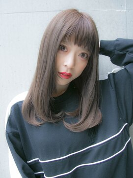 ルティア(Lutia) オン眉 グレージュ 大人かわいい☆