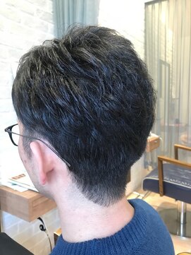 サンテリア(Sunteria) かき上げスッキリショート