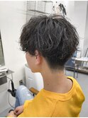 センターパート×スパイラルパーマ