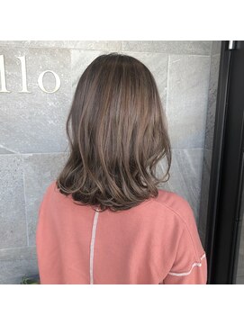 メゾン アヴァロ(Maison Avallo) お客様スナップ ニュアンスハイライト/シアーベージュ