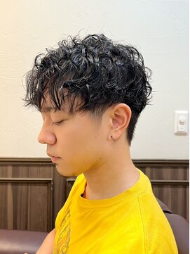 ミリオンバックス 上野(Million Bucks) ツーブロスパイラル[メンズ/上野]