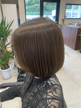 ケイ(K) カーキベージュ