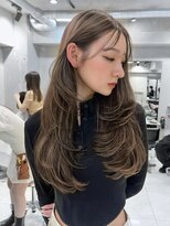 サイン 渋谷(SIGN)&nbsp;ザクザクレイヤーカット巻き方簡単ミディアムロング韓国表参道