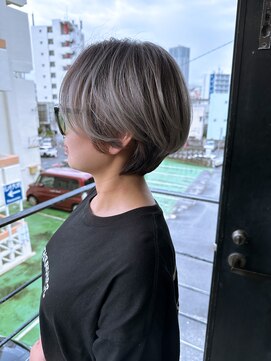 ログ(L.O.G) カット+バレイヤージュorエアータッチ+トリートメント【那覇】