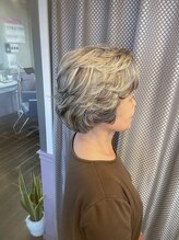 ヴァーチェ ヘアー(Virche hair) 白髪ぼかしcolor