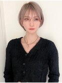 ハイライトレイヤーカットショートボブイルミナカラー天神大名