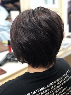 ヘアークリアー 春日部 大人可愛い前下がりショート/小顔ショートボブ/30代40代50代