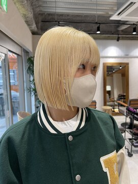 アドア 横浜(ADORE) 【ADORE横浜】切りっぱなしボブ×ハイトーン