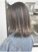 透明感カラー★ハイライトミルクティーベージュ外ハネボブ