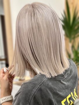 ボイスヘア(voice hair) 20代30代40代ストレートミルフィーユカラー寒色系透明感美肌