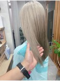 【ブリーチカラー】ホワイトブロンドカラー　ハイトーンカラー