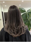 海外ヘアーハッシュカットレイヤーカット