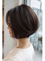 レリーノーブル 西宮北口(RelyNoble)&nbsp;丸みショートボブ×上品白髪ぼかし[西宮北口/髪質改善]