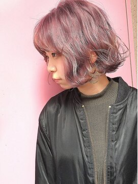 ヌフ(neuf) ピンクモノトーン/ミニボブ