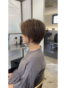 スクエアペア(SQUARE PAIR) ショートボブ　白髪ぼかし　カーキベージュ　30代40代50代