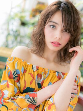 カバーヘア ブリス 上尾西口店(COVER HAIR bliss) *bliss上尾*斜めバングのくせ毛風セミウェットミディa!