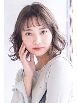 エイミー(Aimee) Aimee町田ウェーブミディ×シアーベージュ