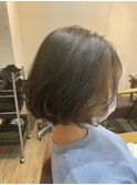 大人可愛い20代30代40代小顔ワンサイドショートボブ丸み前下がり
