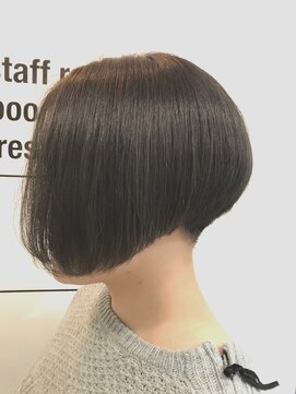 ヘアブランコブランコ 横浜(hair blanco_blanco) 似合わせカット/くびれヘア/デザインカラー/艶ボルドー[横浜駅]