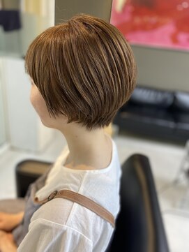 シャンプーボーイエイムス(SHAMPOO BOY aims) ベージュカラー