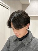 メンズアッシュブラックカルマパーマミディアムセンターパート