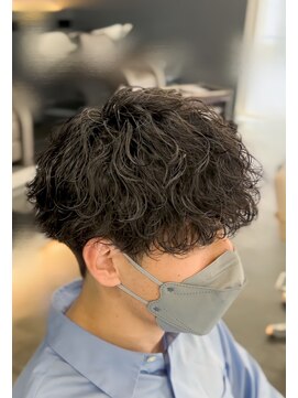 バース バイ ハピネス(BIRTH by happiness) ツイストスパイラルパーマツイストパーマメンズマッシュパーマ