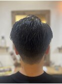 刈り上げアップバングベリーショート