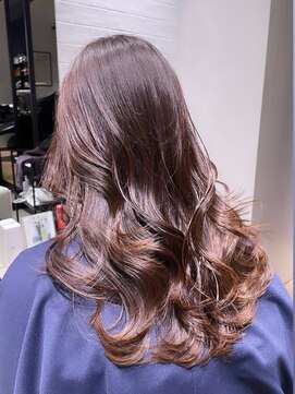 ステア ケース(stair case) 【NATASHA】銀座レイヤーカット/20代/30代/40代/50代