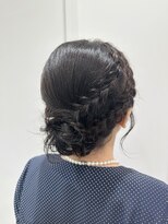 エムタニグチオーブ(M.TANIGUCHI o.r.b) ヘアアレンジ