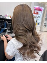 アルドーレフィエロ シンサイバシ(Ardore fiero shinsaibashi)&nbsp;ブリーチなしダブルカラーで作るオリーブベージュ♪