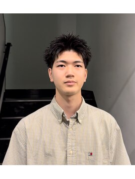 ヘーゼル 博多(HAZEL.) スパイキーショート/テーパーフェード