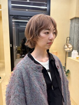 スニュウ(snuw) レイヤーボブマロンベージュインナーカラーブリーチなし