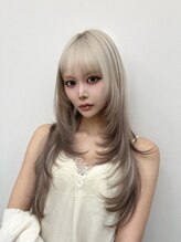 ログ オモテサンドウ(L.O.G OMOTESANDO) エクステ×ハッシュカット×エンドカラー