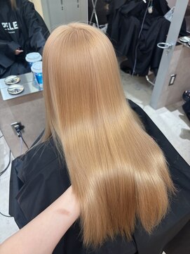 ペレ 原宿(PELE) ダークパープルナチュラルショート夏のヘアアレンジ原宿