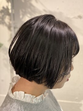 エル(EL by green) 《tomi》ダークアッシュグレー×まとまりボブスタイル