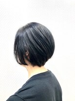 クオリス 上福岡店(QUALIS)&nbsp;丸みひし形/小顔ショート/大人暗め艶カラー/30代40代50代/黒髪