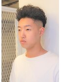 刈り上げセンターパートフェザーパーマサーフカールu