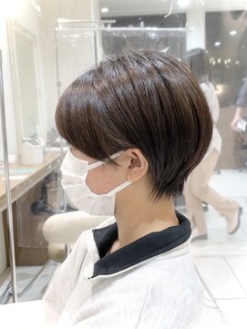 アッシュ 大泉学園店(Ash) 丸みが可愛いマッシュショート
