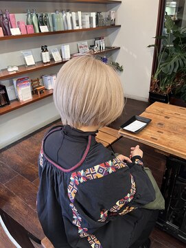 デリコ(DELICO) ホワイトミルクティーカラー